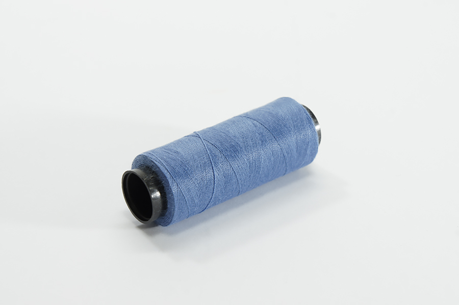 Нитки швейні №40/2 Barva поліестер 100% блакитний яскравий 250 м 2056