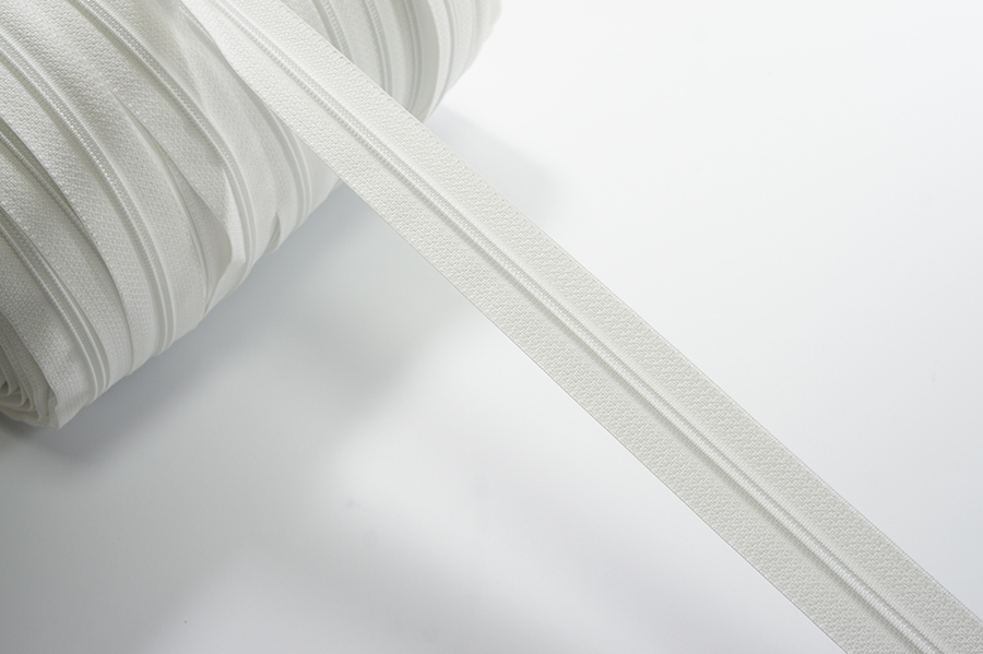 Блискавка рулонна Тип 6, вита білий