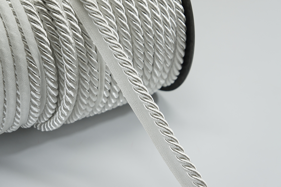 Шнур 10 мм декоративний з кантом MH білий