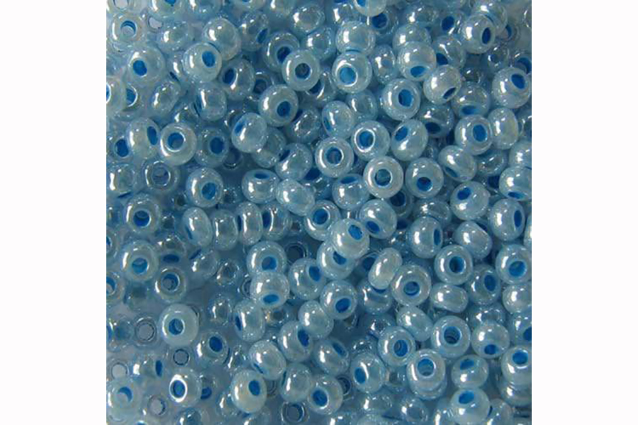 Бісер Preciosa 37328 №10 алебастр фарбована серединка лавандовий світлий 2,3 мм