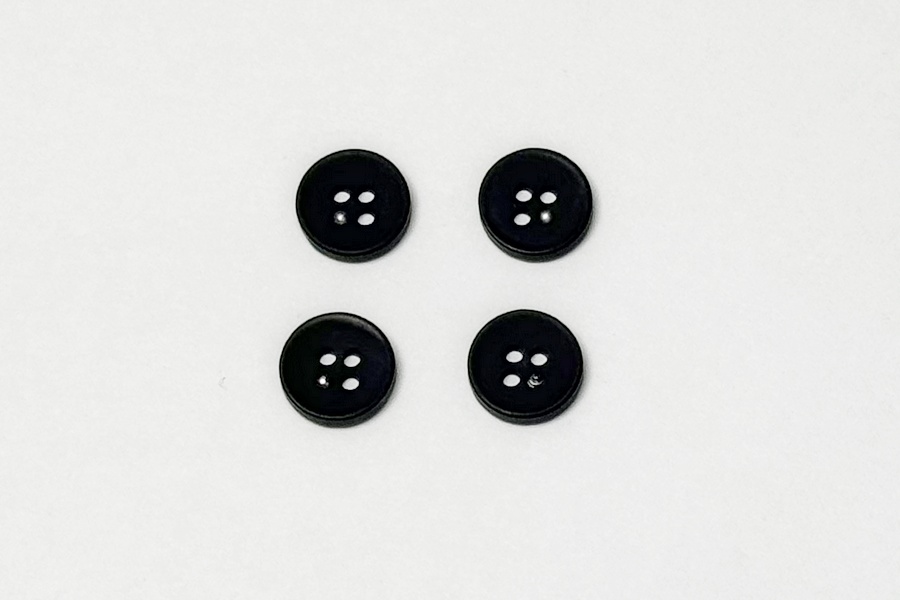 Гудзик 11,5 мм Mertbutton 2 отвори однотонний чорний AVR-4-18-000