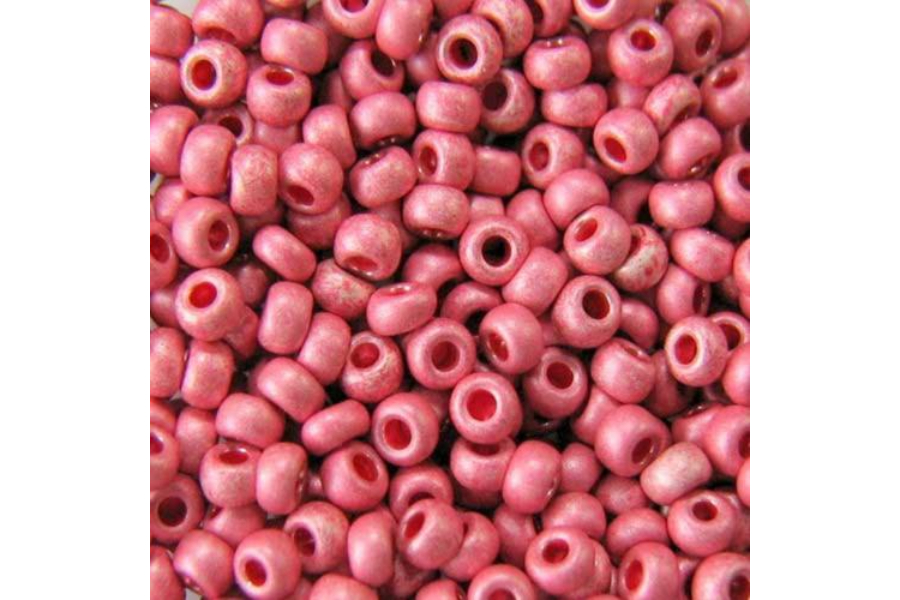 Бісер Preciosa 18598 №10 непрозорий матовий рожевий темний 2,3 мм