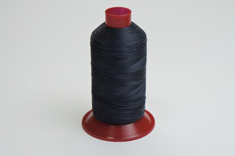 Нитки швейні №30 Barva високоміцні поліестер 100% сірий темний 2400 м 5020-250/3-200-ПЕ-HS