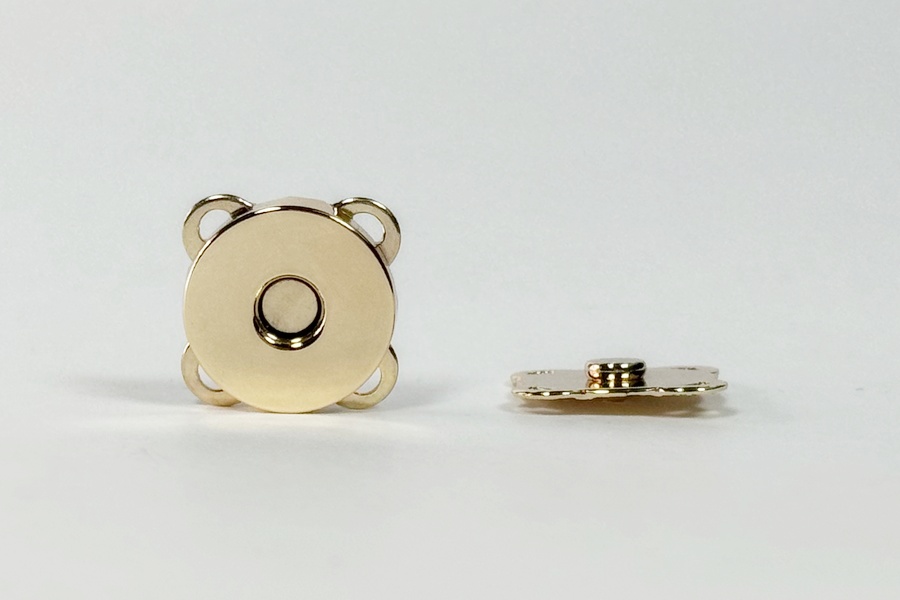 Кнопка пришивна магнітна Mertbutton пришивна, магнітна золото 18 мм