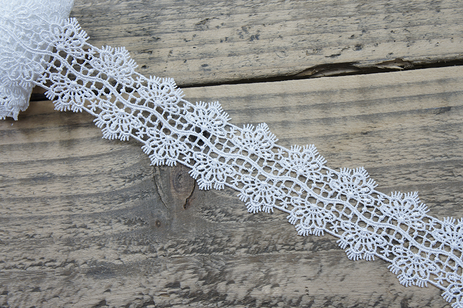 Мереживо гіпюр 50 мм Mertbutton