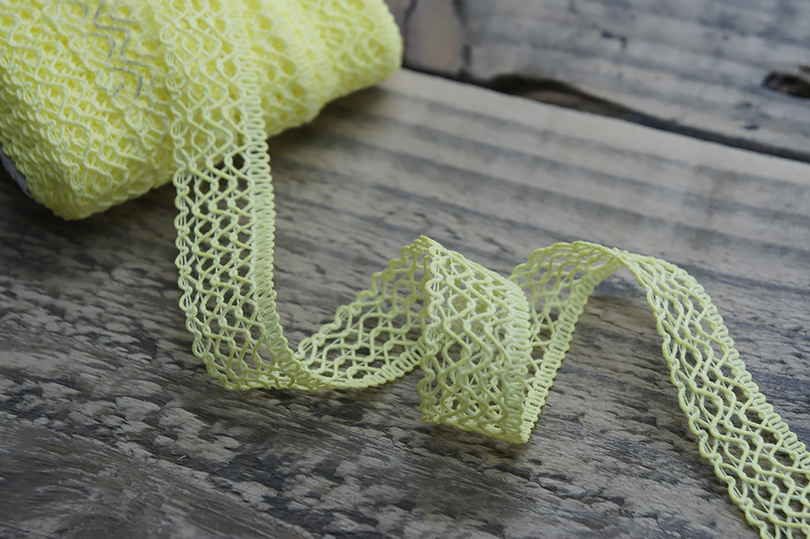 Мереживо бавовна 20 мм Лента жовтий канарейковий