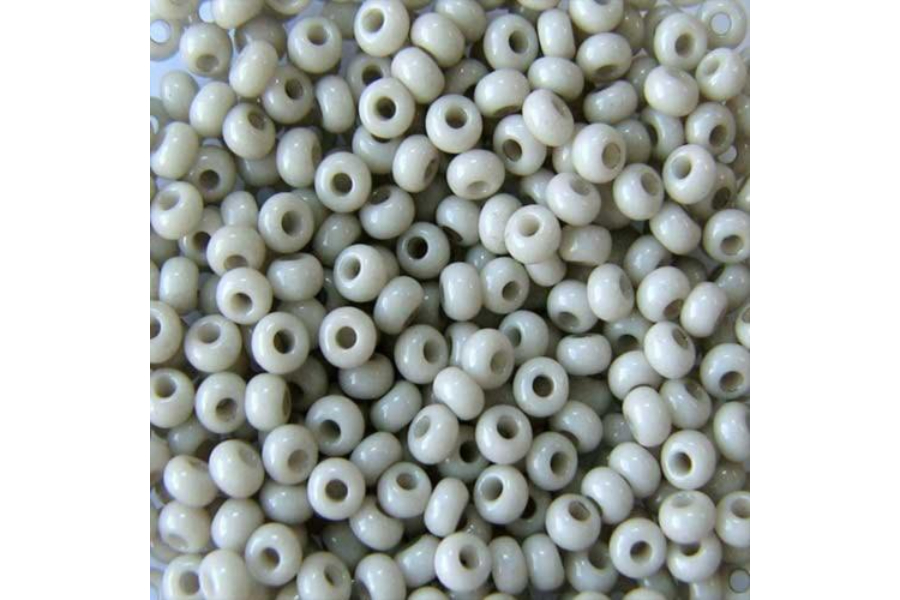 Бісер Preciosa 03241 №10 крейда кольоровий сірий блідий 2,3 мм