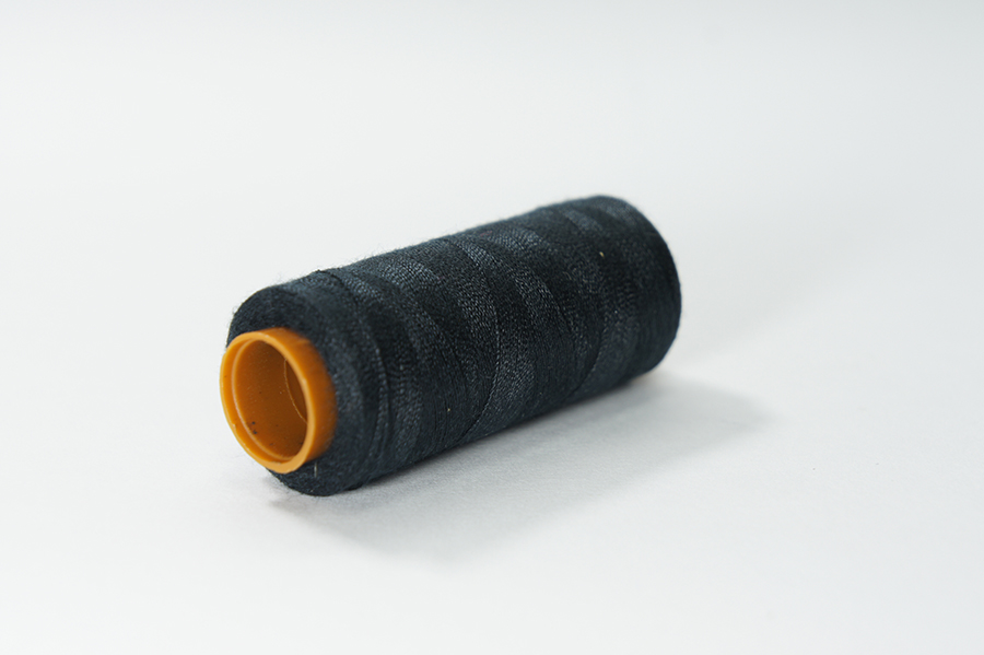 Нитки швейні №28/2 Barva поліестер 100% синій темний 200 м 2002-28/2-200-Б