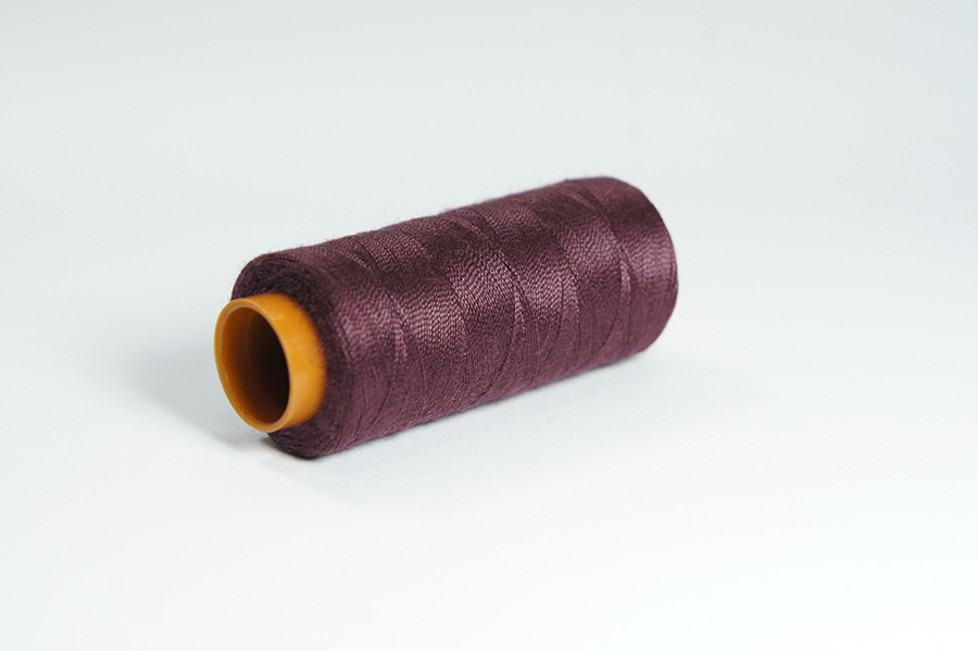 Нитки швейні №28/2 Barva поліестер 100% бордовий коричневий 200 м 6068