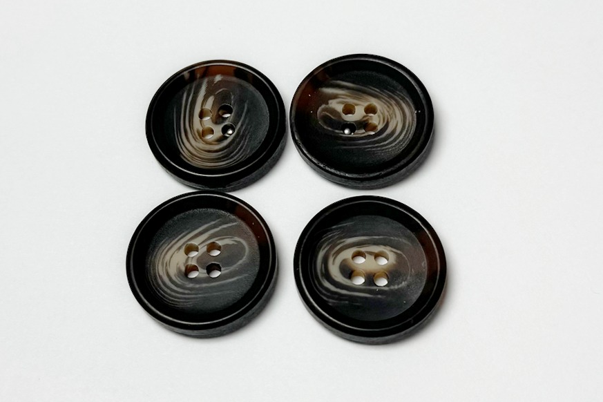 Гудзик 25 мм Mertbutton 4 отвори дерево різнокольоровий POB-12058-40