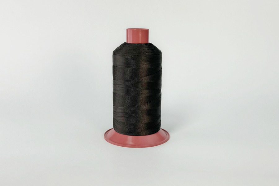 Нитки швейні №40 Barva високоміцні поліестер 100% коричневий дуже темний 2850 м 7079