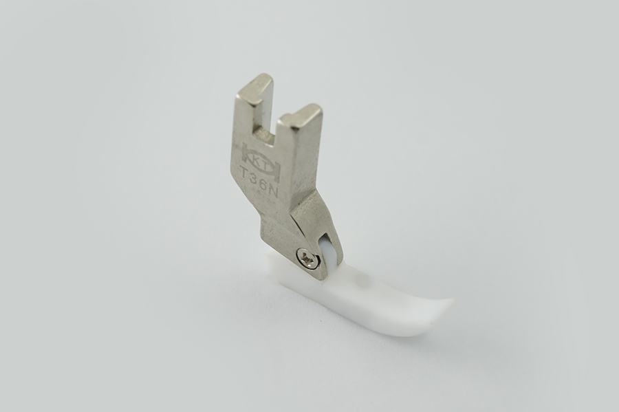 Лапка для застібки (права) T-36N