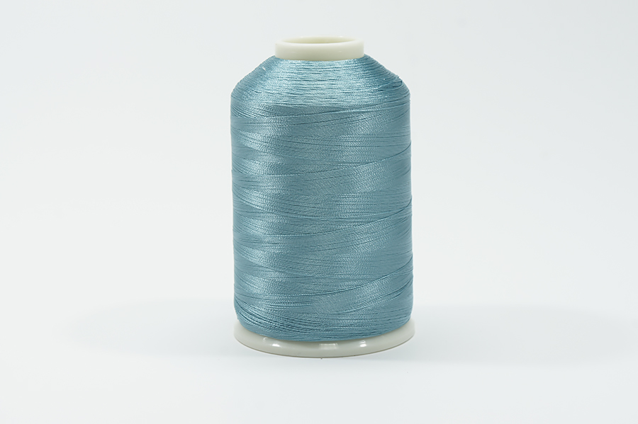 Нитки вишивальні Royal 5000 м віскоза 100% бірюзовий світлий С763