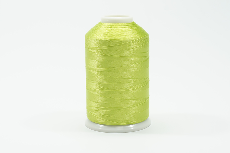 Нитки вишивальні Royal 5000 м віскоза 100% салатовий яскравий С165