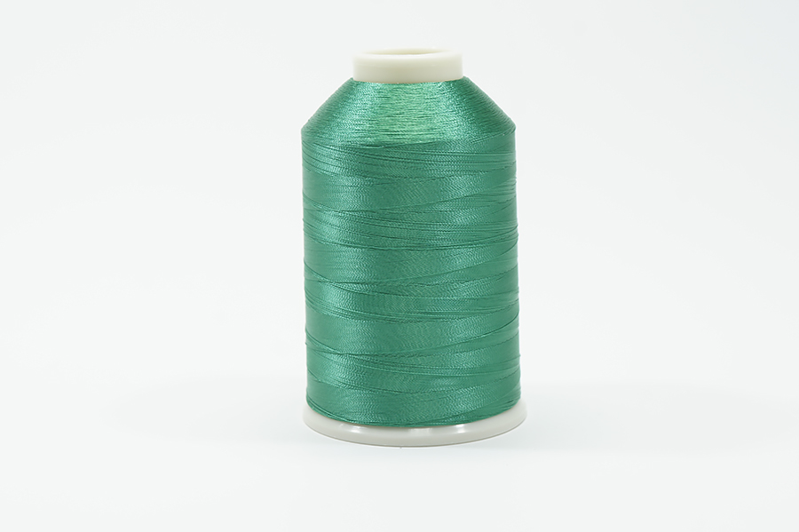 Нитки вишивальні Royal 5000 м віскоза 100% зелений С154