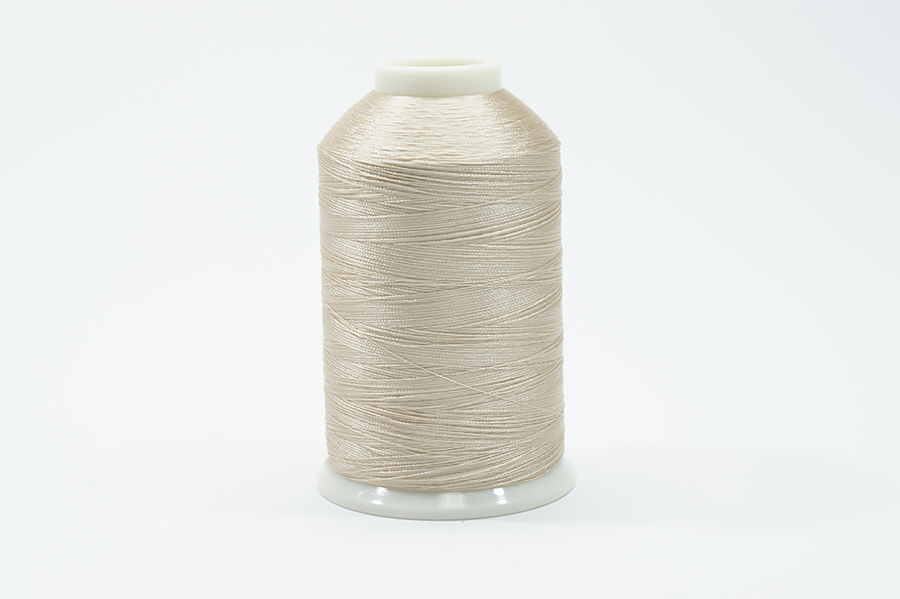 Нитки вишивальні Royal 5000 м віскоза 100% бежевий світлий С538