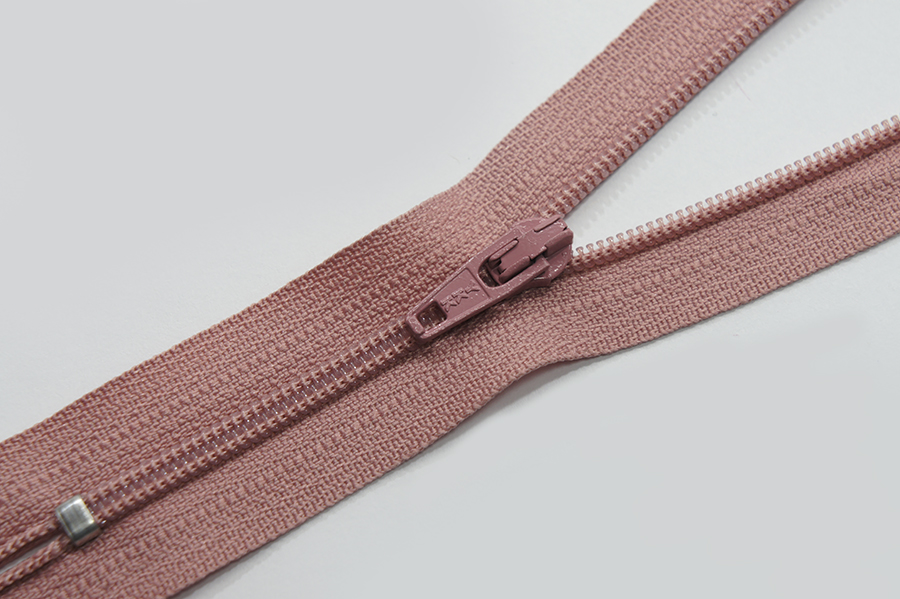 Блискавка YKK Тип 3 коричневий 20 см