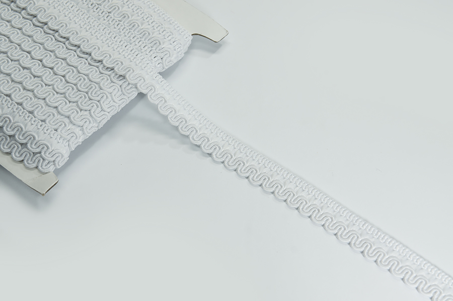 Тасьма сутаж 13 мм MH білий 0384-0310-8200