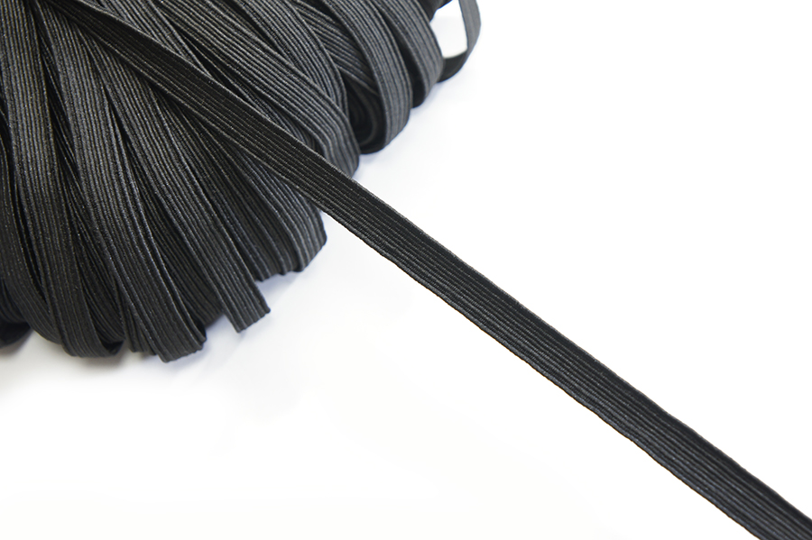 Тасьма еластична 8 мм плетена чорний