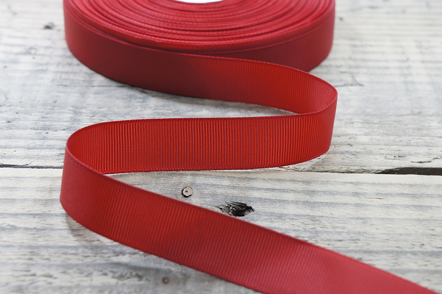 Тасьма 20 мм MH червоний