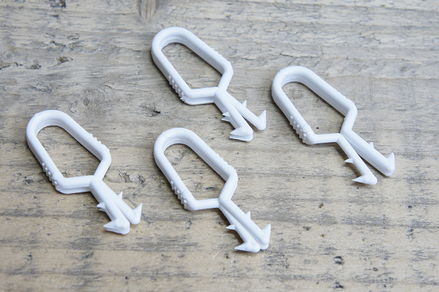 Затискач для штор білий