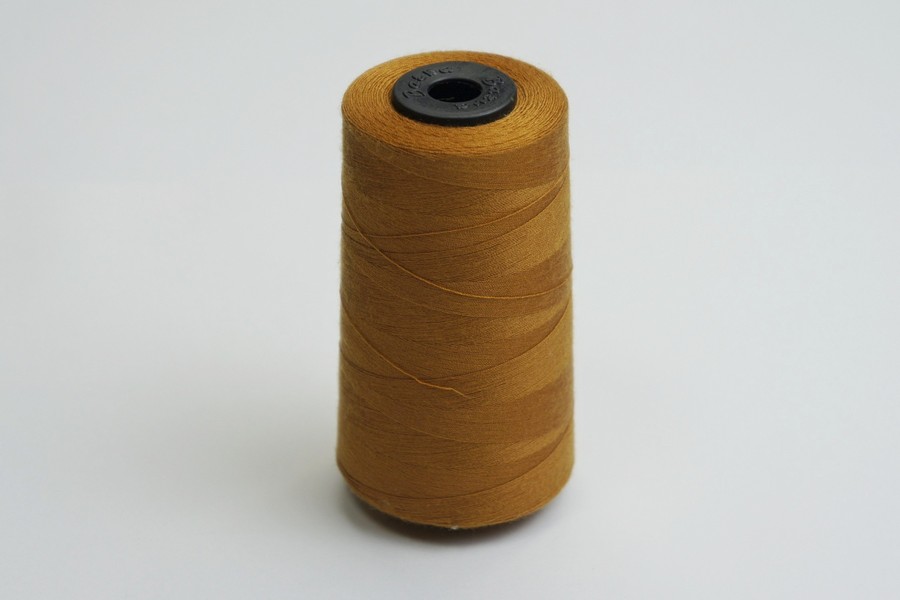 Нитки швейні №28/2 Barva армовані поліестер 100% оранжевий рудий 2500 м 6013