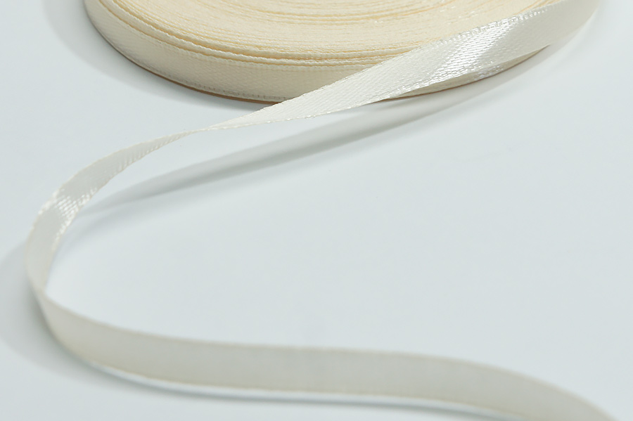 Стрічка 6 мм MH молочний
