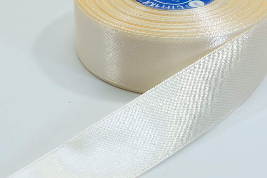 Стрічка 24 мм MH молочний