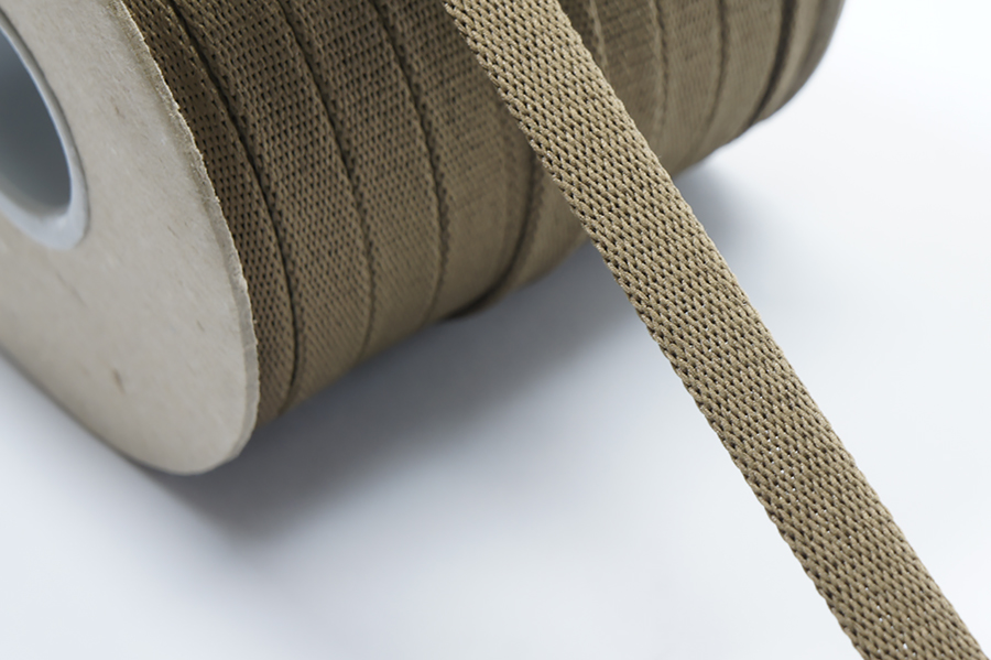 Шнур 14.0 мм 6-2341 Лента коричневий хакі