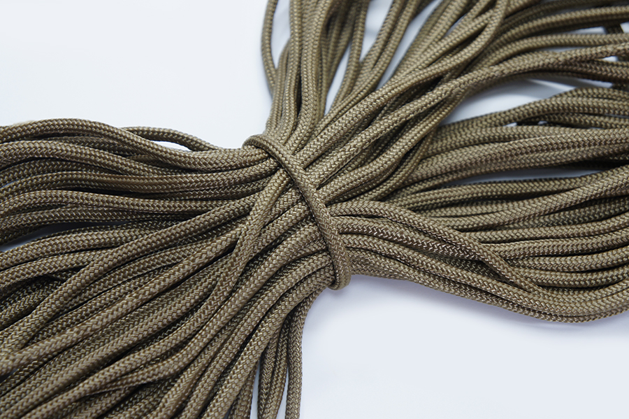 Шнур 4.0 мм 3210-0810