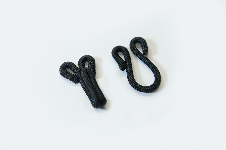 Гачок для одягу текстильний пришивний, 2 компоненти