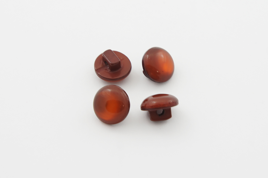 Гудзик на ніжці 11 мм Mertbutton перламутр рудий