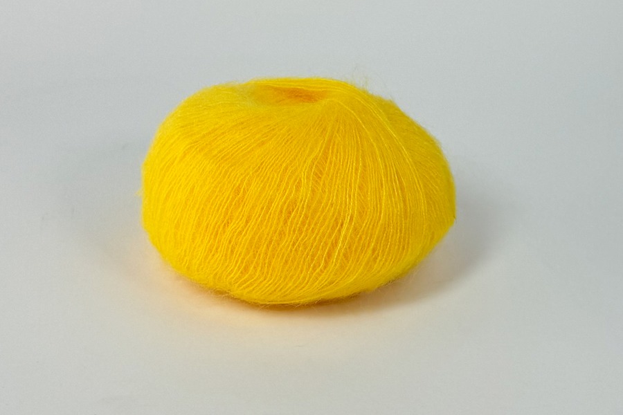 Пряжа Mohair кід мохер 75%, поліамід 25% жовтий канарейковий 200м(25гр)