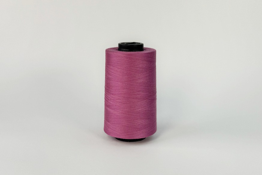 Нитки швейні №40/2 Barva штапельні поліестер 100% рожевий бузковий яскравий 5000 м 6011