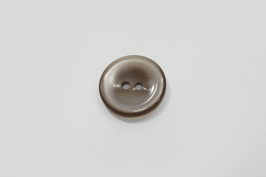 Гудзик 26 мм 2 отвори класичний бежевий кавовий