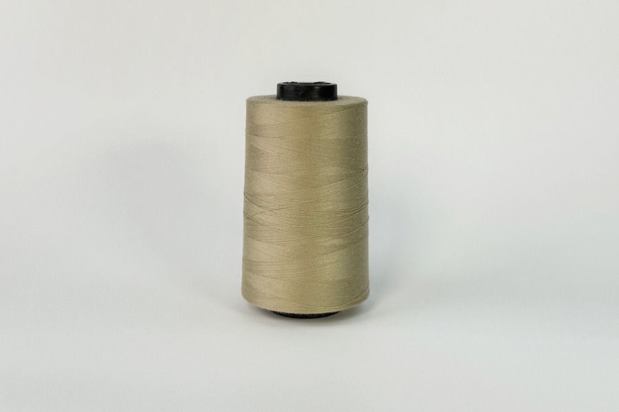 Нитки швейні №40/2 Barva штапельні поліестер 100% бежевий сірий 5000 м 7017