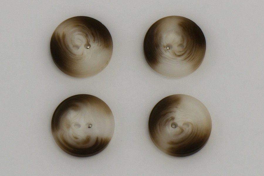 Гудзик 23 мм Mertbutton 2 отвори класичний какао