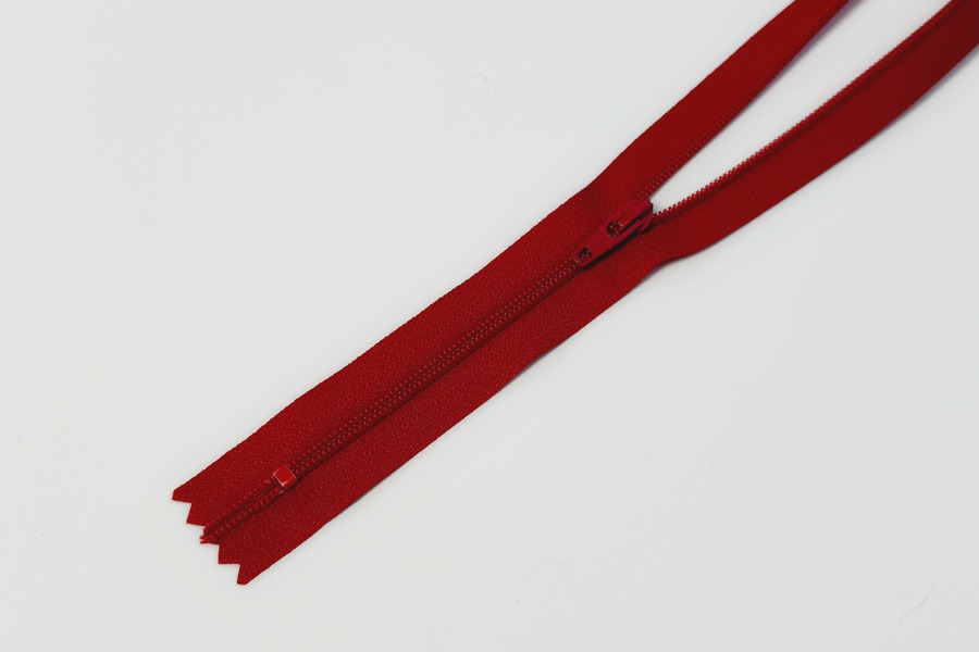 Блискавка YKK Тип 3 червоний яскравий 50 см