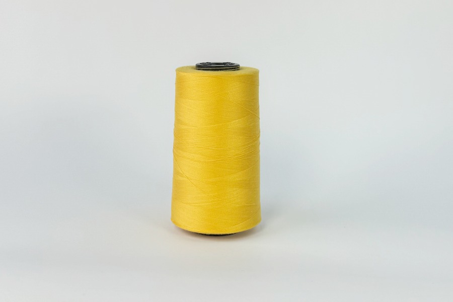 Нитки швейні №28/2 Barva армовані поліестер 100% жовтий канарейковий 2500 м 3012