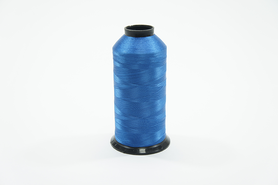 Нитки вишивальні Royal 5000 м віскоза 100% волошковий світлий 05849