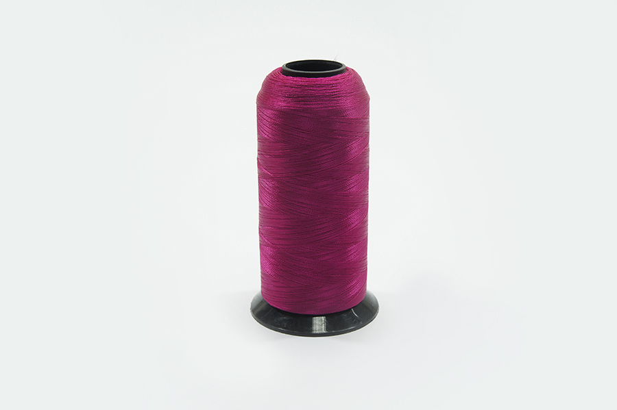 Нитки вишивальні Royal 5000 м віскоза 100% фуксія темна