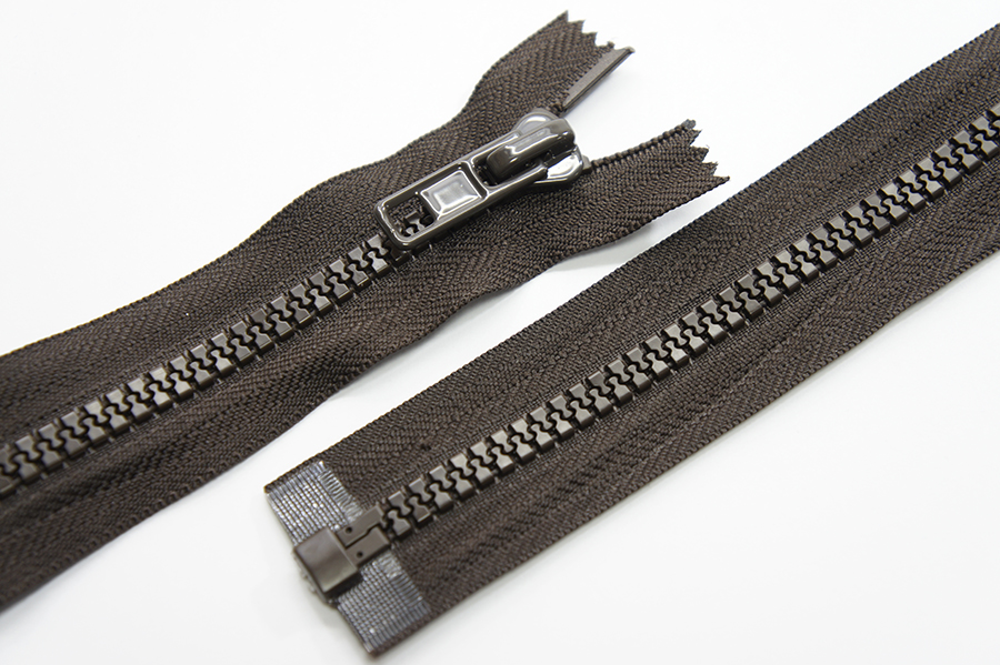 Блискавка Тип 8, 1 замок коричневий темний 75 см