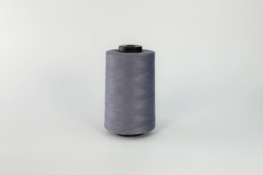 Нитки швейні №40/2 Barva штапельні поліестер 100% бузковий сірий 5000 м 2048