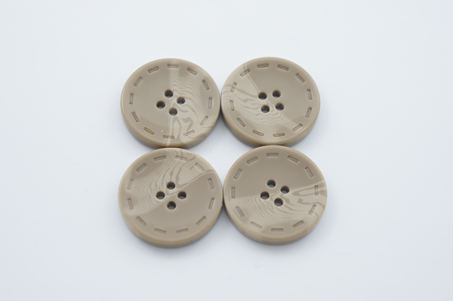 Гудзик 28 мм Mertbutton 4 отвори класичний койот пісочний