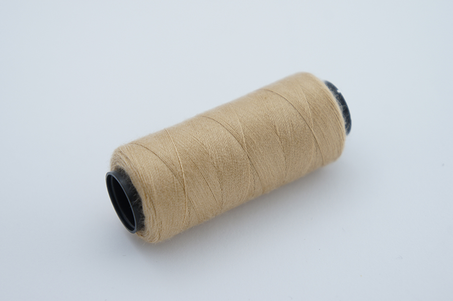 Нитки швейні №40/2 Barva поліестер 100% бежевий золотистий 250 м 7042