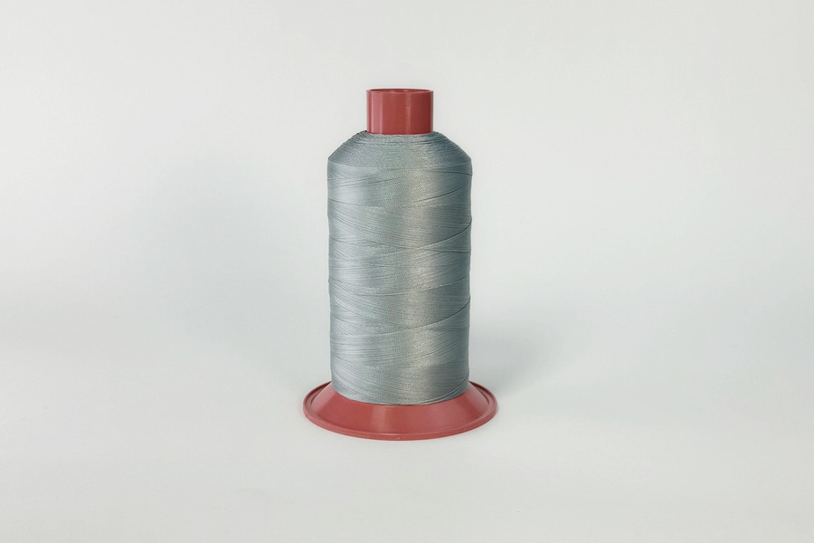 Нитки швейні №40 Barva високоміцні поліестер 100% сірий блакитний 2850 м 5043-210/3-200-ПЕ-HS
