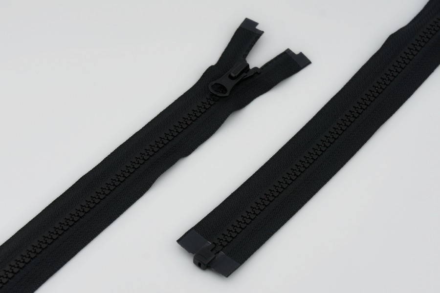 Блискавка YKK Тип 5, 1 замок чорний 60 см VSOR-60-580-DA8LHD