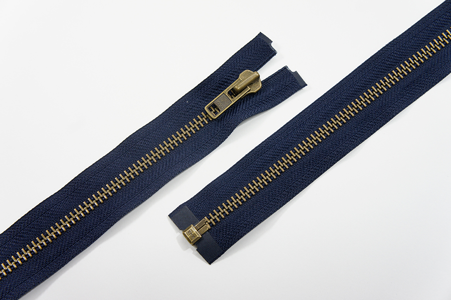 Блискавка YKK Тип 8, 1 замок синій темний 60 см RGMKBOR-60-058-DAD