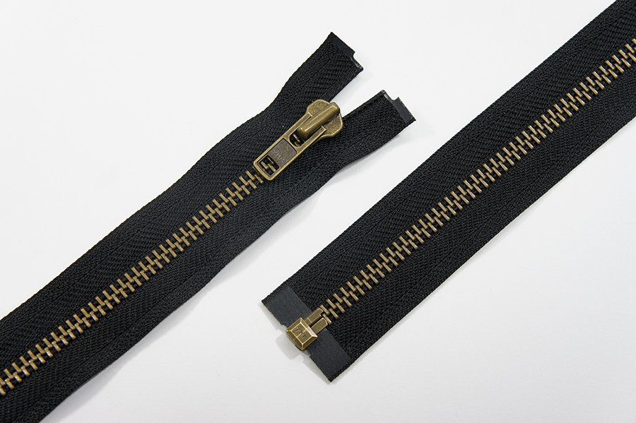 Блискавка YKK Тип 8, 1 замок чорний 80 см RGMKBOR-80-580-DAD