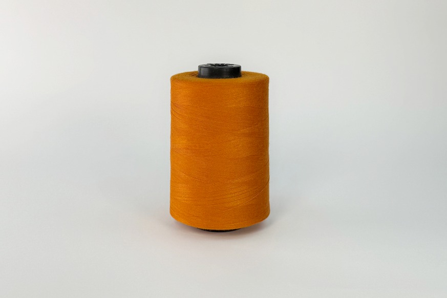 Нитки швейні №40/2 Barva штапельні поліестер 100% оранжевий рудий 5000 м 3024